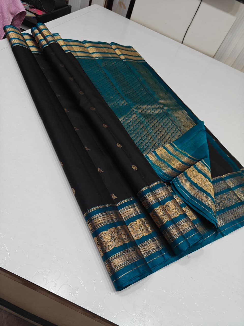 Elegant Maroon and Gold Pure Kancheepuram Bridal Silk Saree